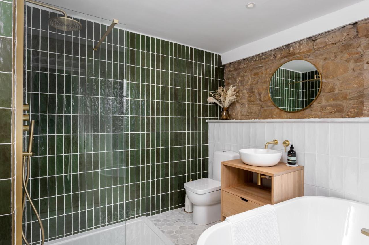 Luxe Design - Grade II Listed Cottage - Heart Of 안윅 외부 사진